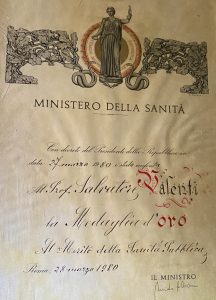 Medaglia Al Merito Della Sanità Pubblica Italiana Professor Salvatore Valenti 1980