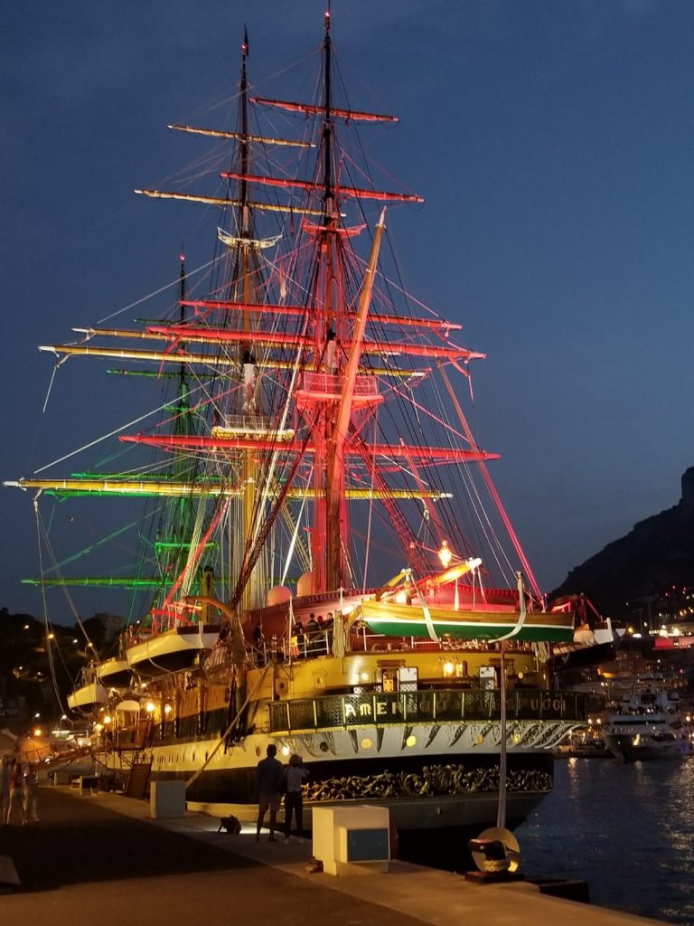 L'Amerigo Vespucci nel Porto di Monaco